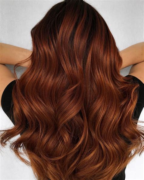 red vs auburn hair color